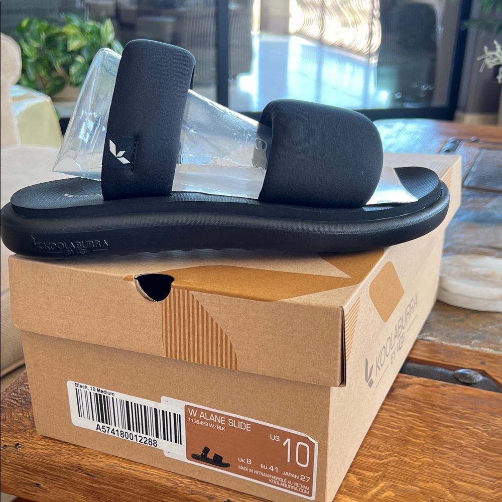 Koolaburra Black Slide Sandals